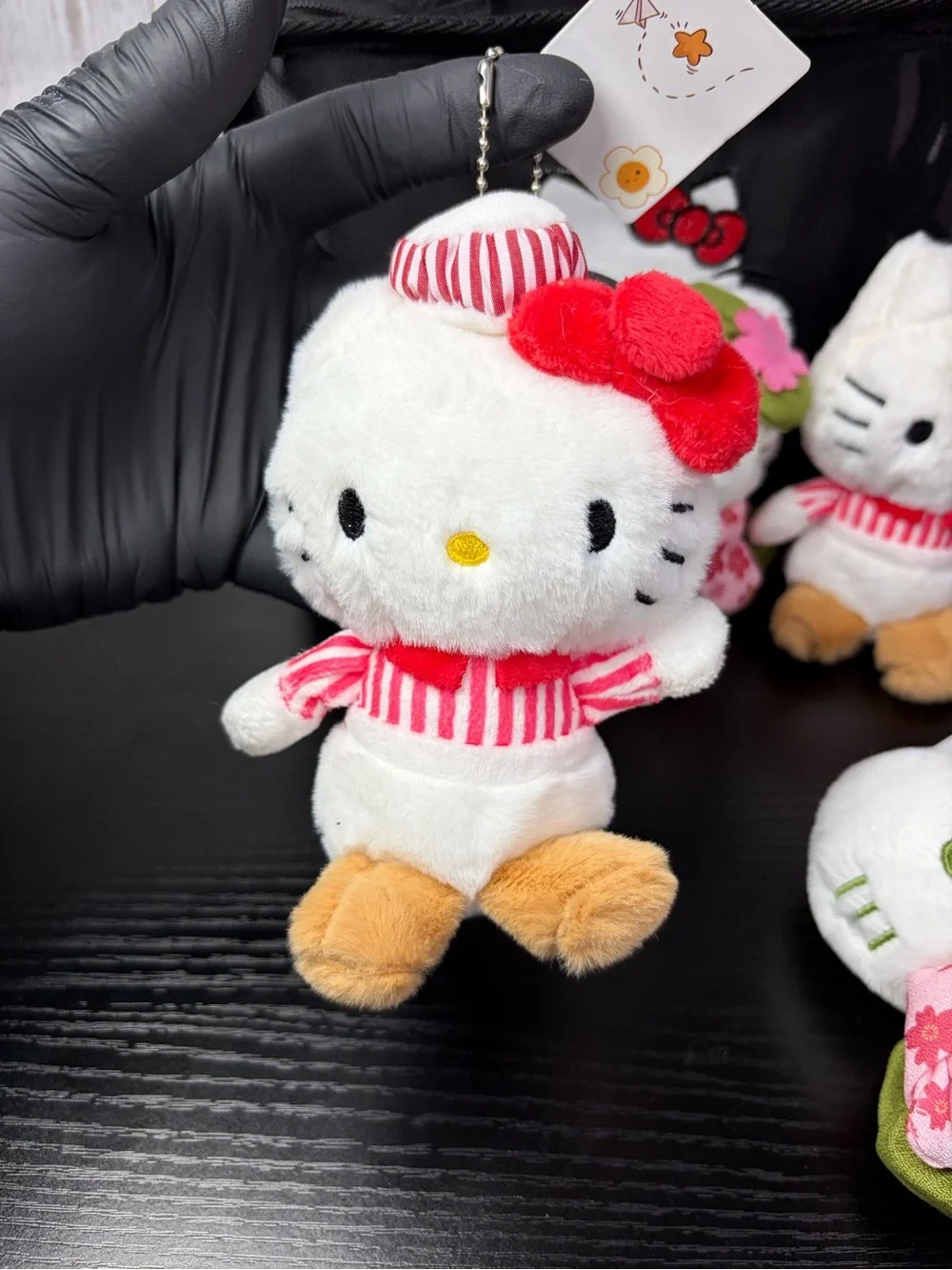 Hello Kitty Mesh Bag Filled With 4 Hello Kitty Plush Keychains 1 Bag 4 Keychains